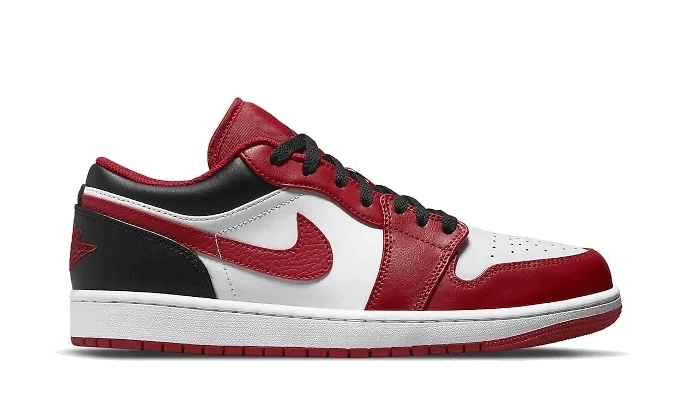 Nike Jordan 1 Low Bulls (GS)