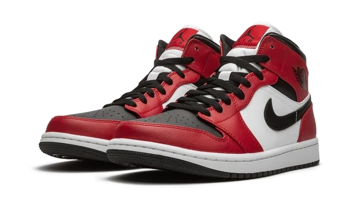 Jordan 1 Mid Chicago Black Toe
