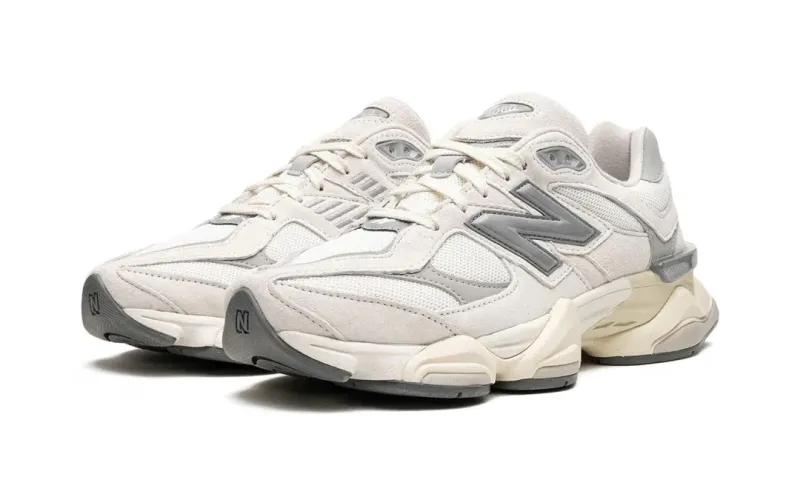 New Balance 9060 Sea Salt Moonbeam