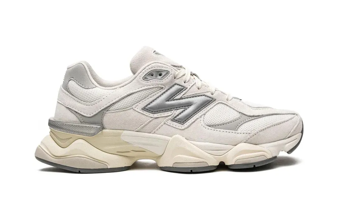 New Balance 9060 Sea Salt Moonbeam