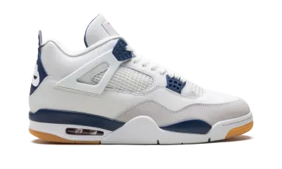 Air Jordan 4 Retro SB Navy