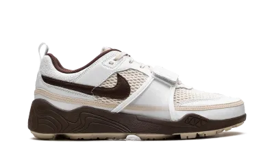 Nike Zoom Field Jaxx Travis Scott Light Chocolate