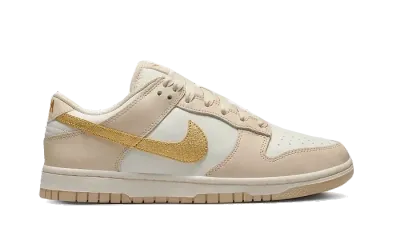 Nike Dunk Low Metallic Gold Phantom