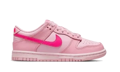 Nike Dunk Low Triple Pink