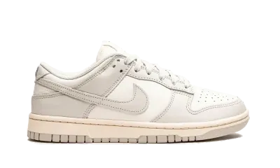 Nike Dunk Low Sail Light Bone (W)