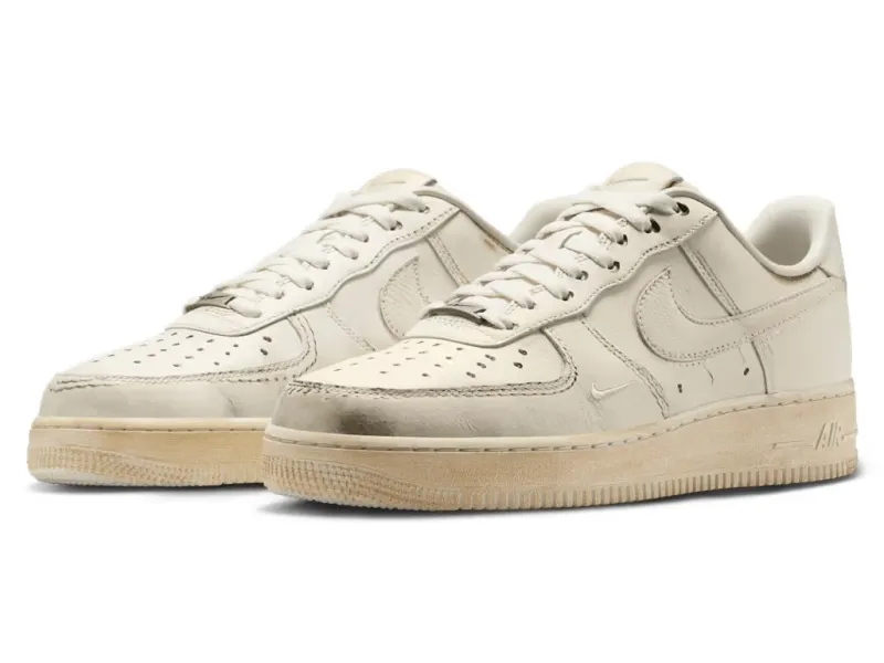 Nike Air Force 1 Low SWOOSH Dirty Triple White