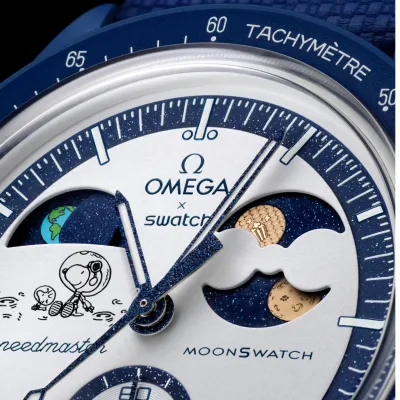 Swatch x Omega Bioceramic Moonswatch Mission To Earthphase Moonshine Snoopy Gold (08.09.2025)