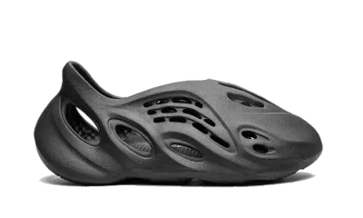 adidas Yeezy Foam RNNR Onyx