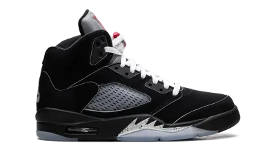 Air Jordan 5 Retro OG Black Metallic Reimagined