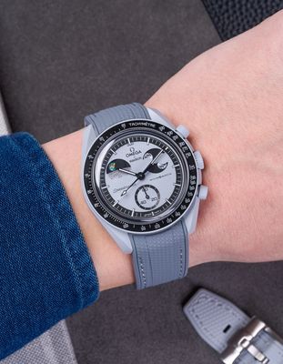 Omega x Swatch Bioceramic Moonswatch Mission To EarthPhase