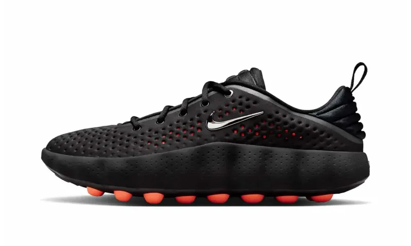 Nike Mind 002 Black Hyper Crimson
