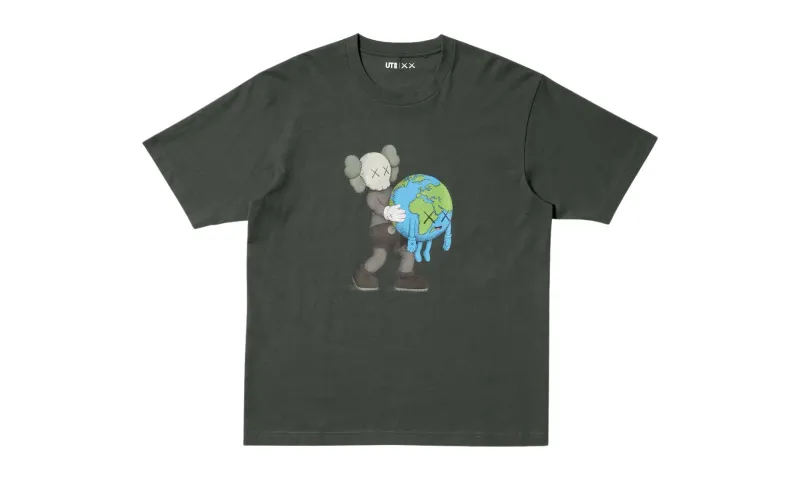 Uniqlo KAWS UNIVERSE UT Graphic T-shirt Grey
