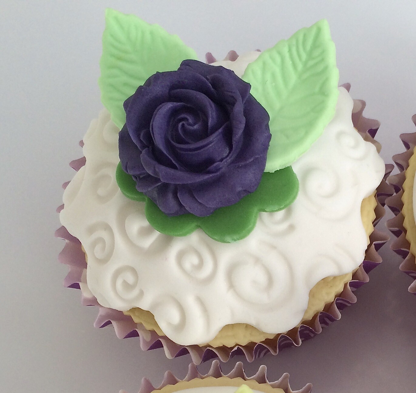 Cassis Roses
