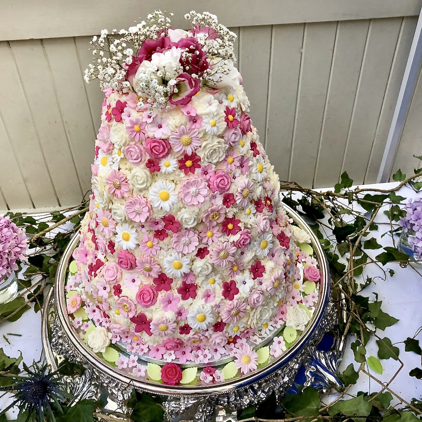 Pink Cream Roses Pearls