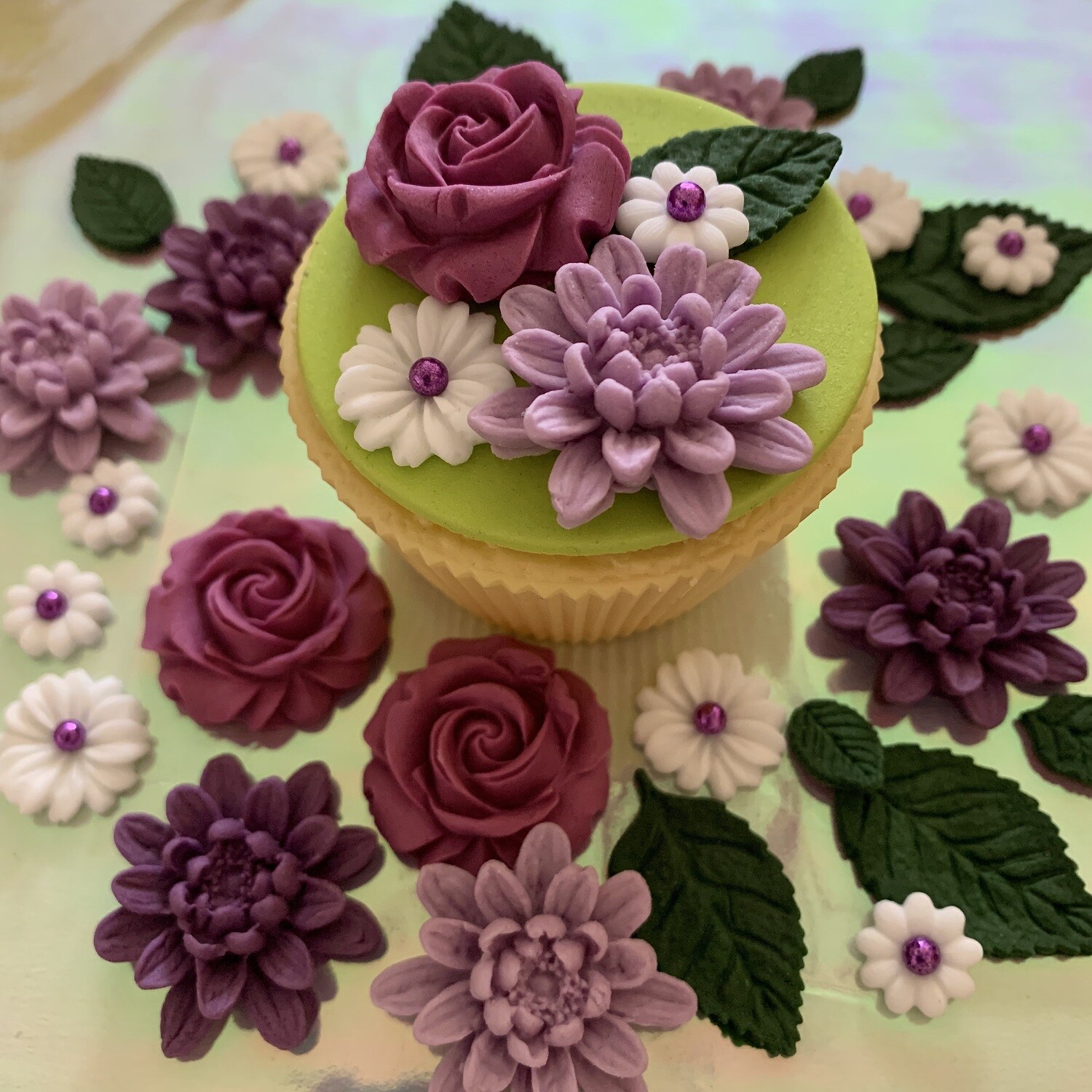 Edible Purple Dahlia Bouquet Fondant Cake Flowers