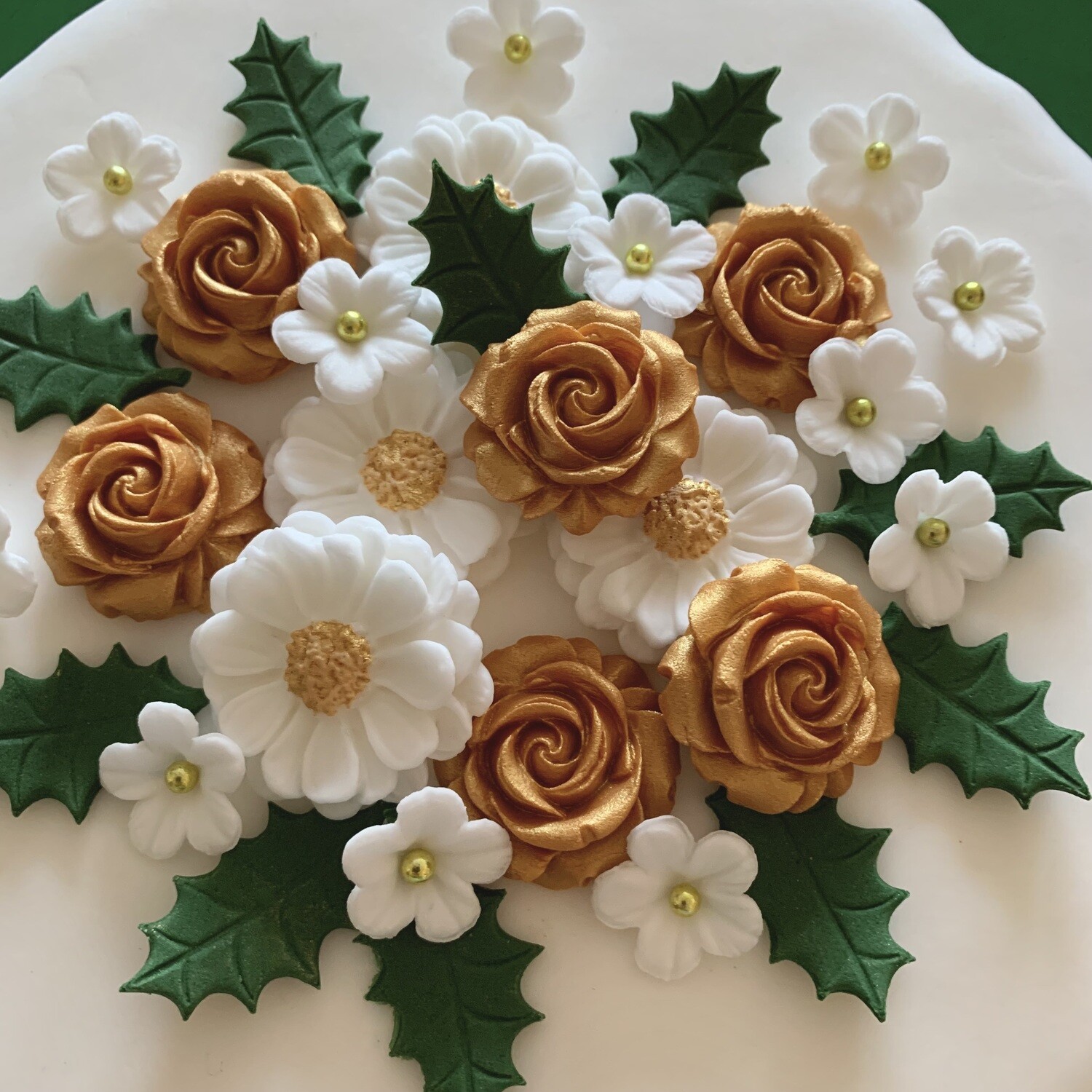Golden Christmas Rose Bouquet