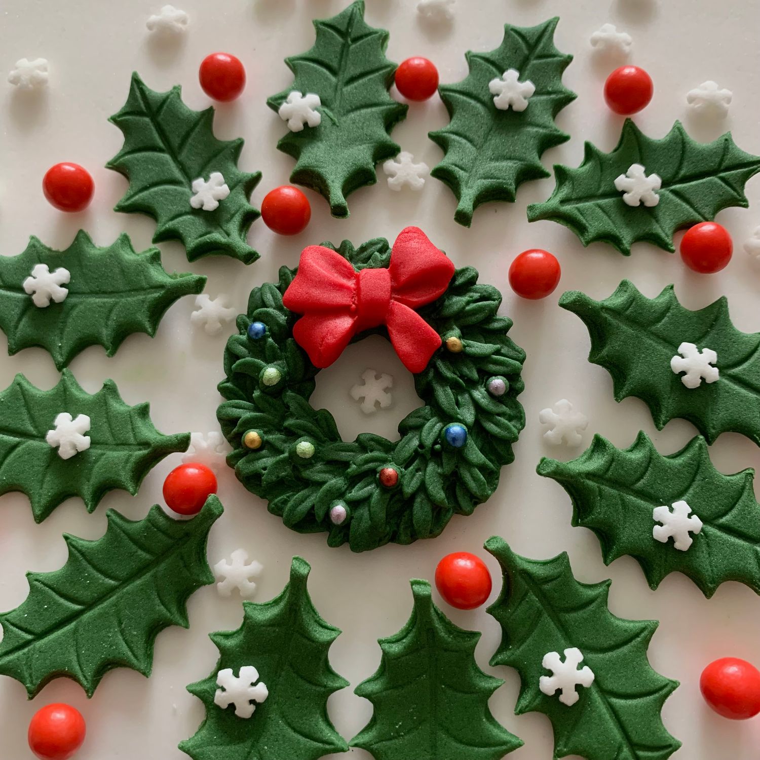 Green Holly Wreath