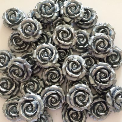 Silver Roses