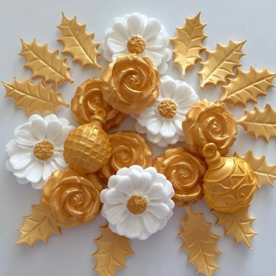 Gold Christmas Bouquet