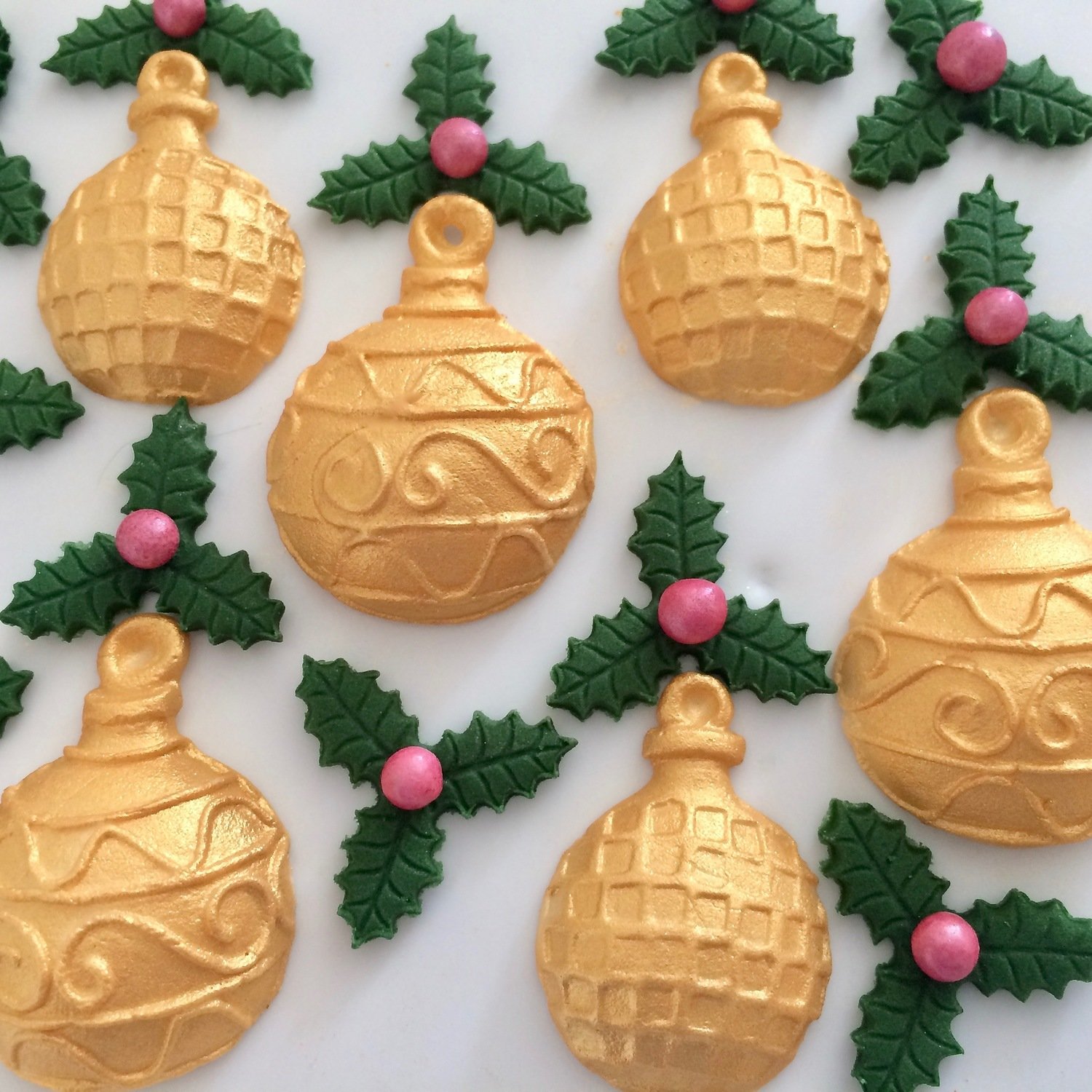 Gold Baubles & Holly