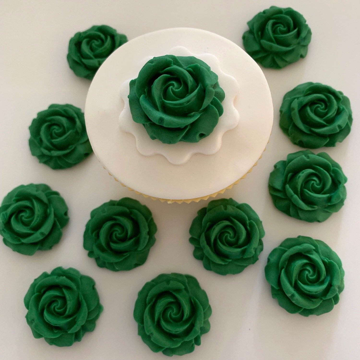 Emerald Green Roses