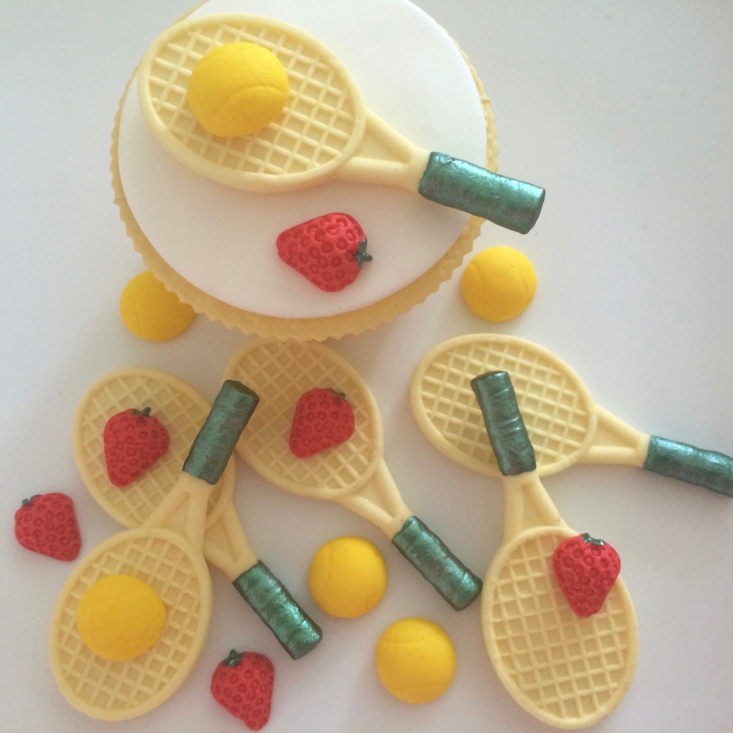 Tennis Rackets Balls