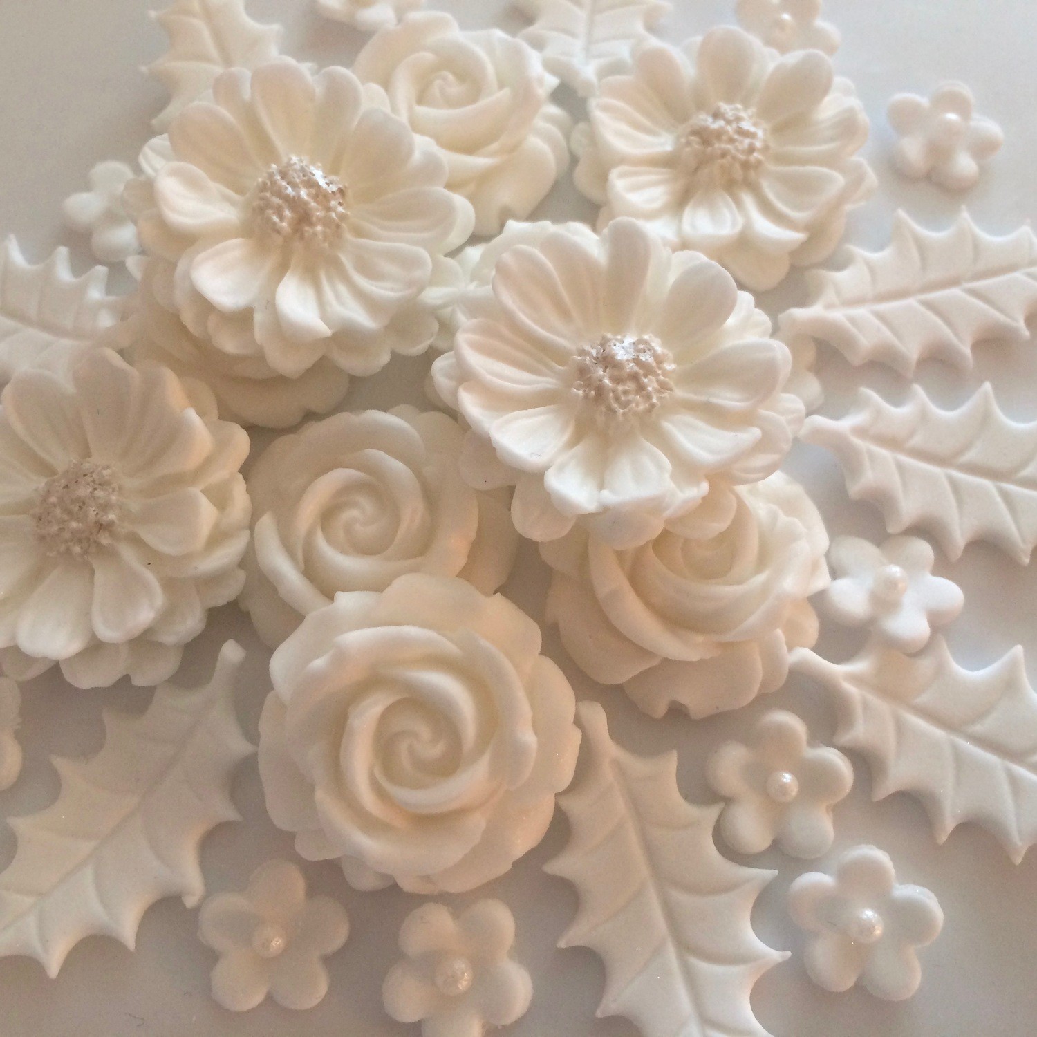 White Christmas Rose Bouquet