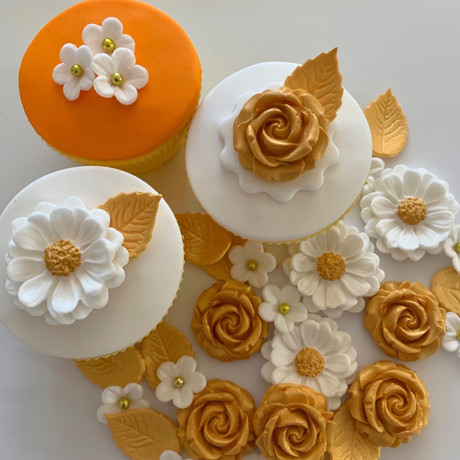 Golden Wedding Rose Bouquet