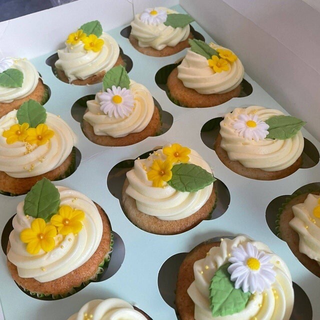 Buttercups &amp; Daisies