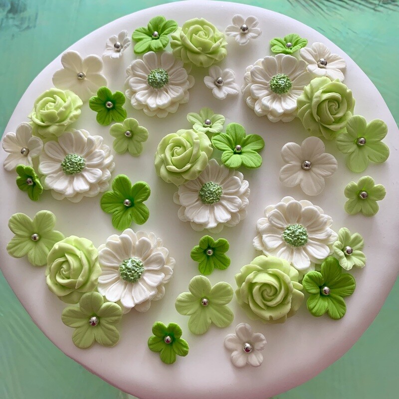 Edible Green Icing Flowers