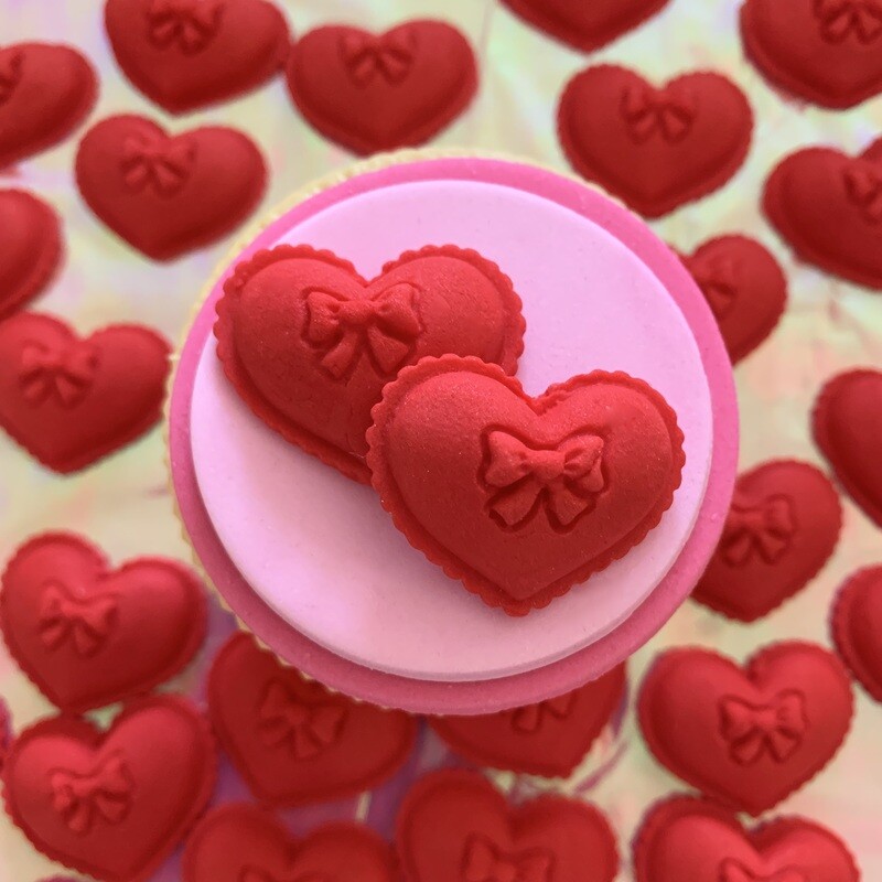 Red Bow Hearts