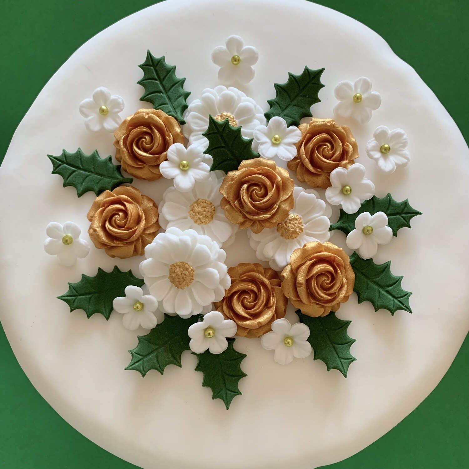 Golden Christmas Rose Bouquet