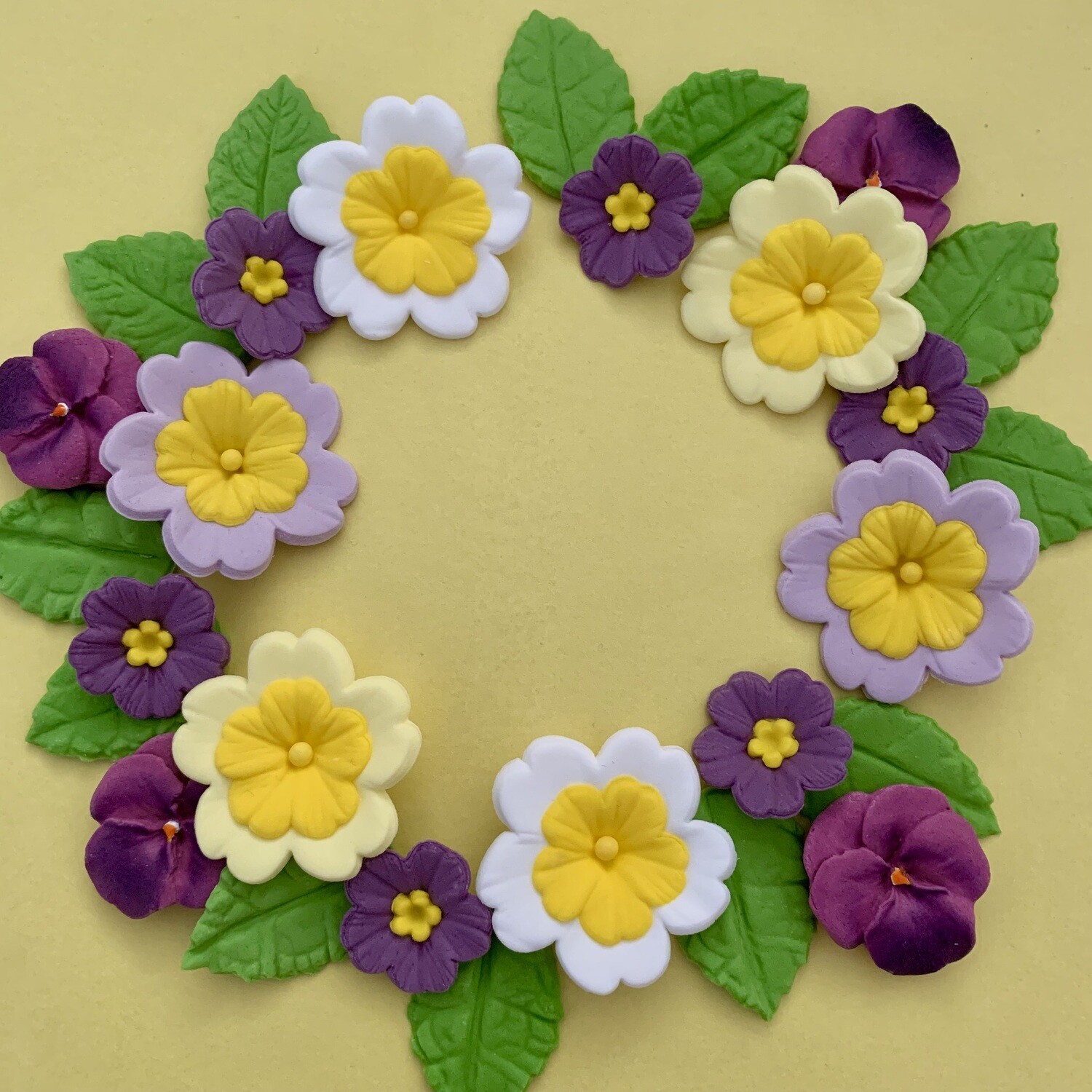 Edible Easter Cake Fondant Flowers