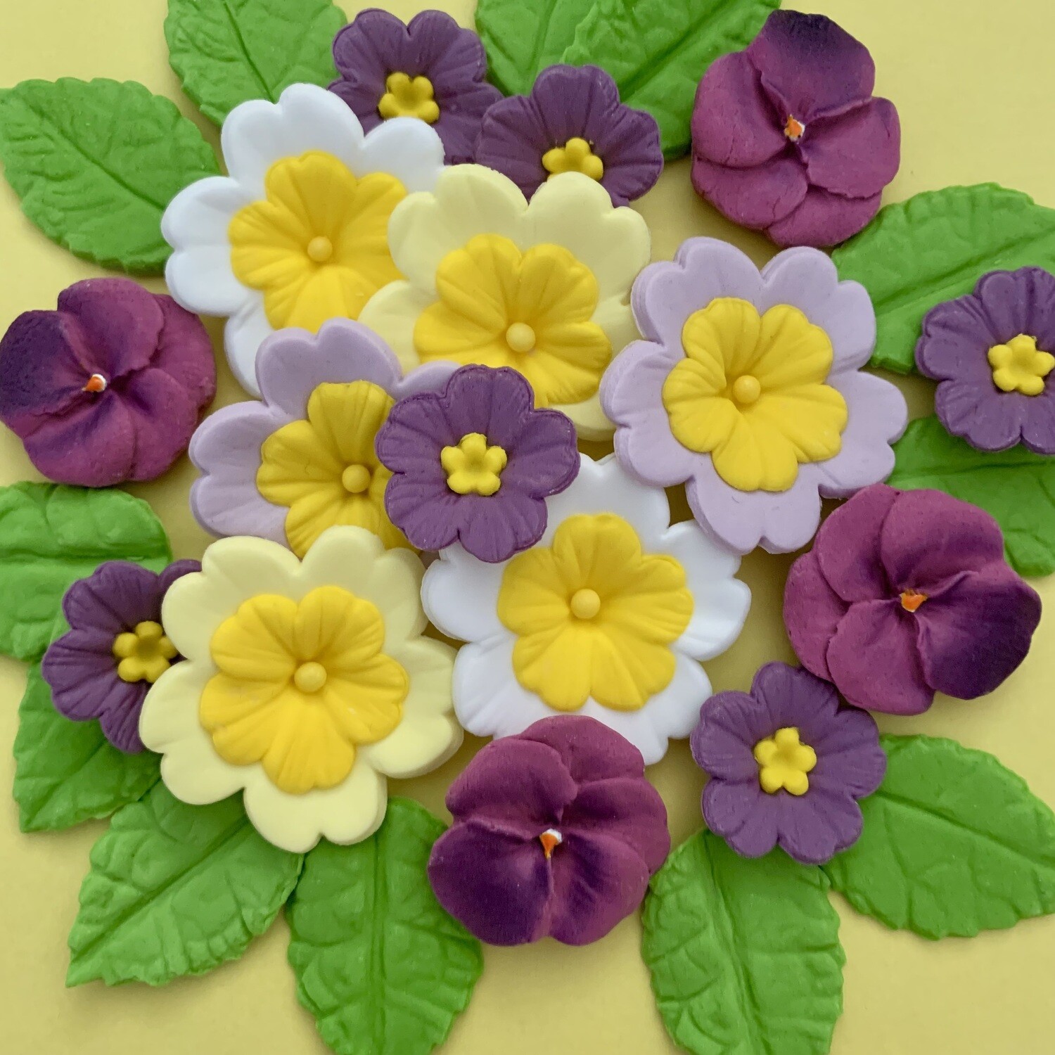 Pansy primrose sugar flowers for cakes