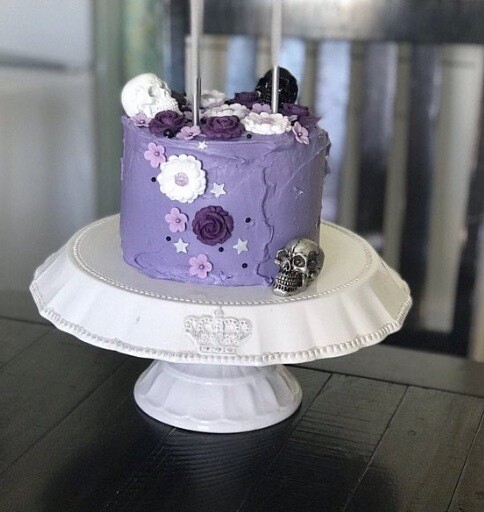 Edible Purple Rose Bouquet Cake Flowers