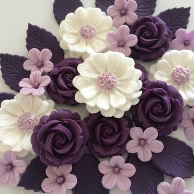 Edible Purple Rose Bouquet Cake Flowers