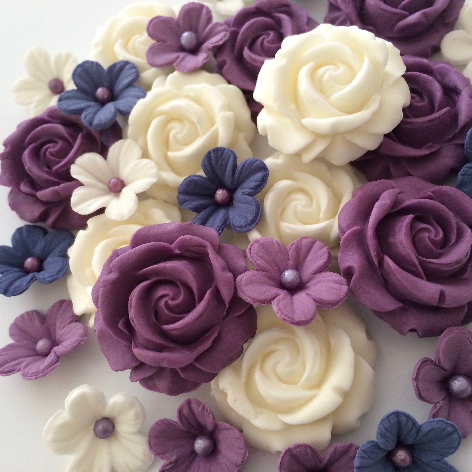 Edible Purple Cream Cake Roses Flowers