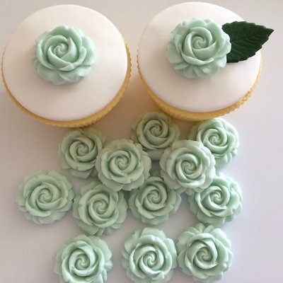 Eau de Nil Sugar Roses