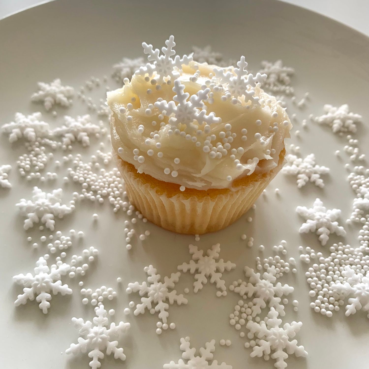 Small Snowflakes