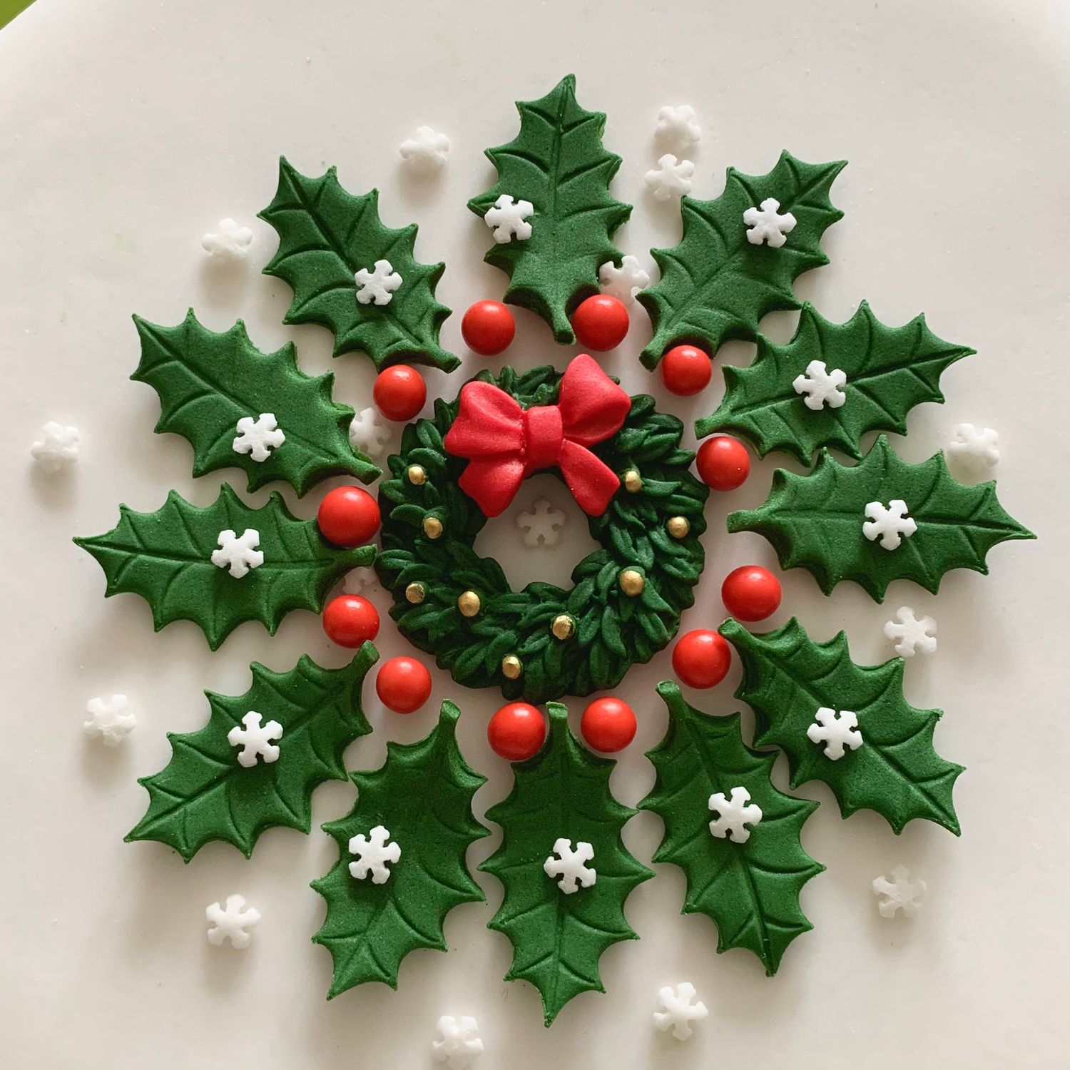 Green Holly Wreath