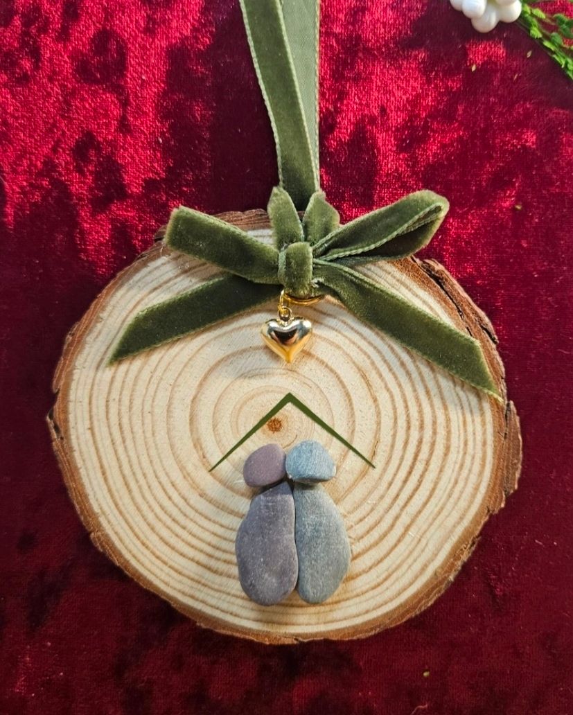 Christmas At Home - Pebble Art Keepsake 