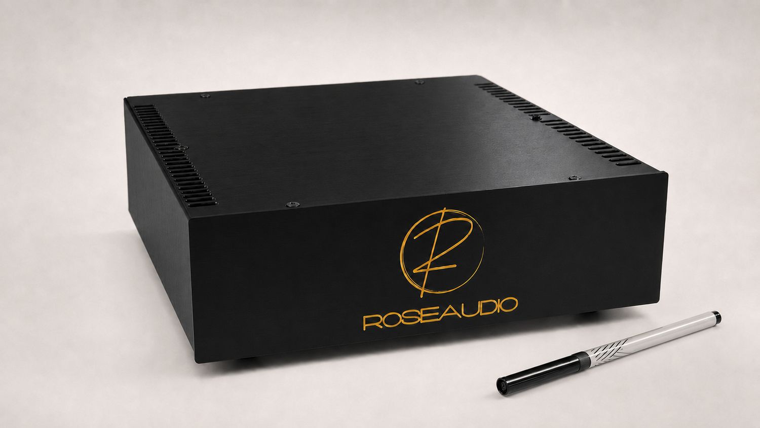 Roseaudio switch TCXO 8 ports