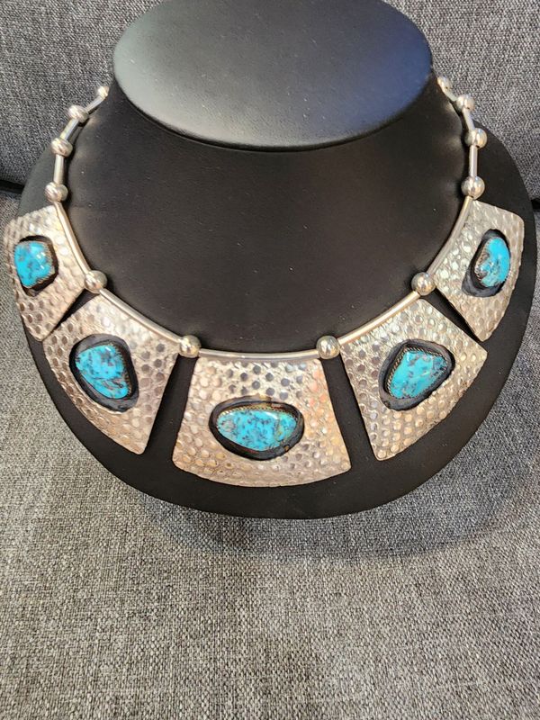 Santa Fe Silver Necklace 9