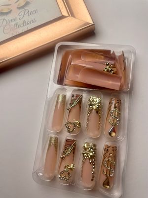 PRESS ON NAILS