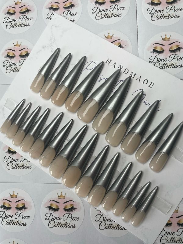 PRESS ON NAILS
