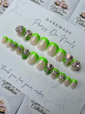 PRESS ON NAILS