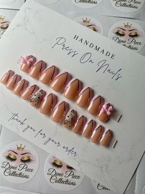 PRESS ON NAILS