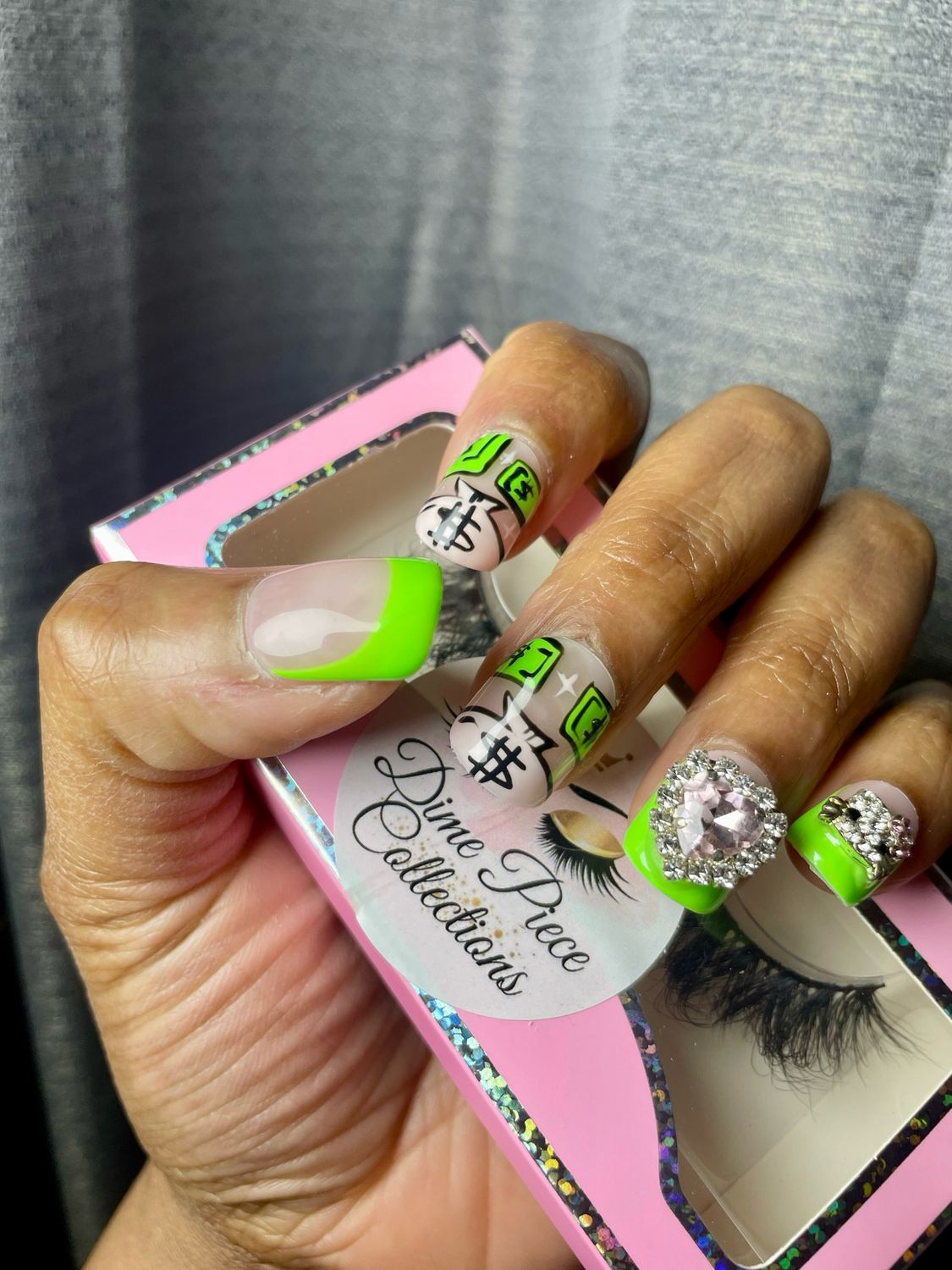 PRESS ON NAILS
