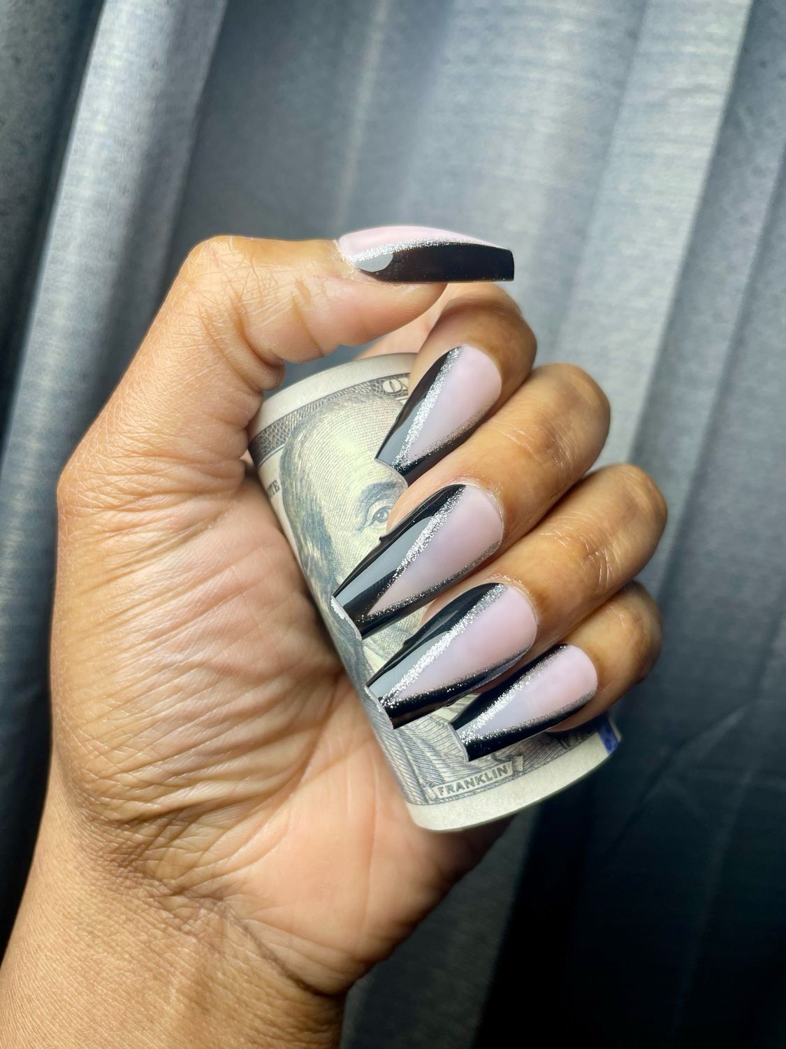 PRESS ON NAILS