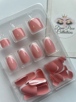 PRESS ON NAILS + TOE NAILS